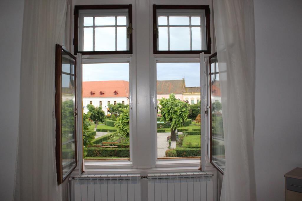 Ferdinand Apartments Медиаш Экстерьер фото