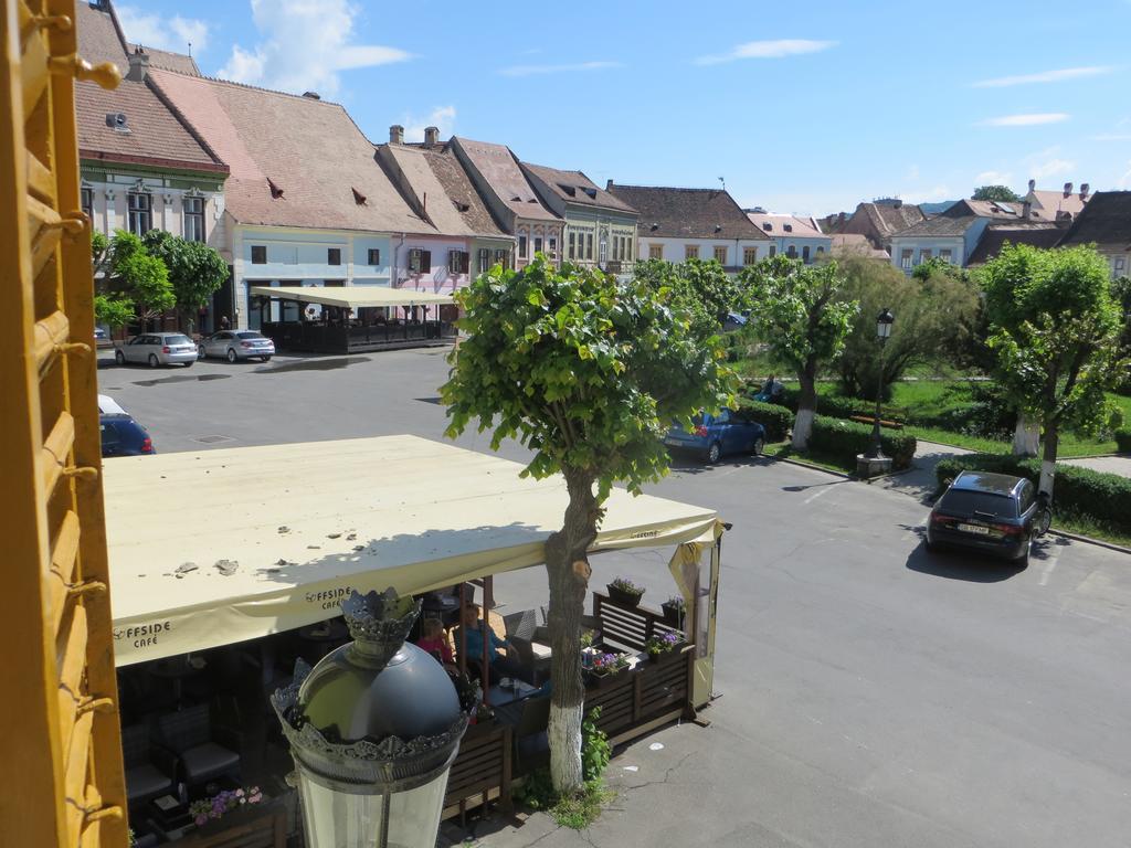 Ferdinand Apartments Медиаш Экстерьер фото