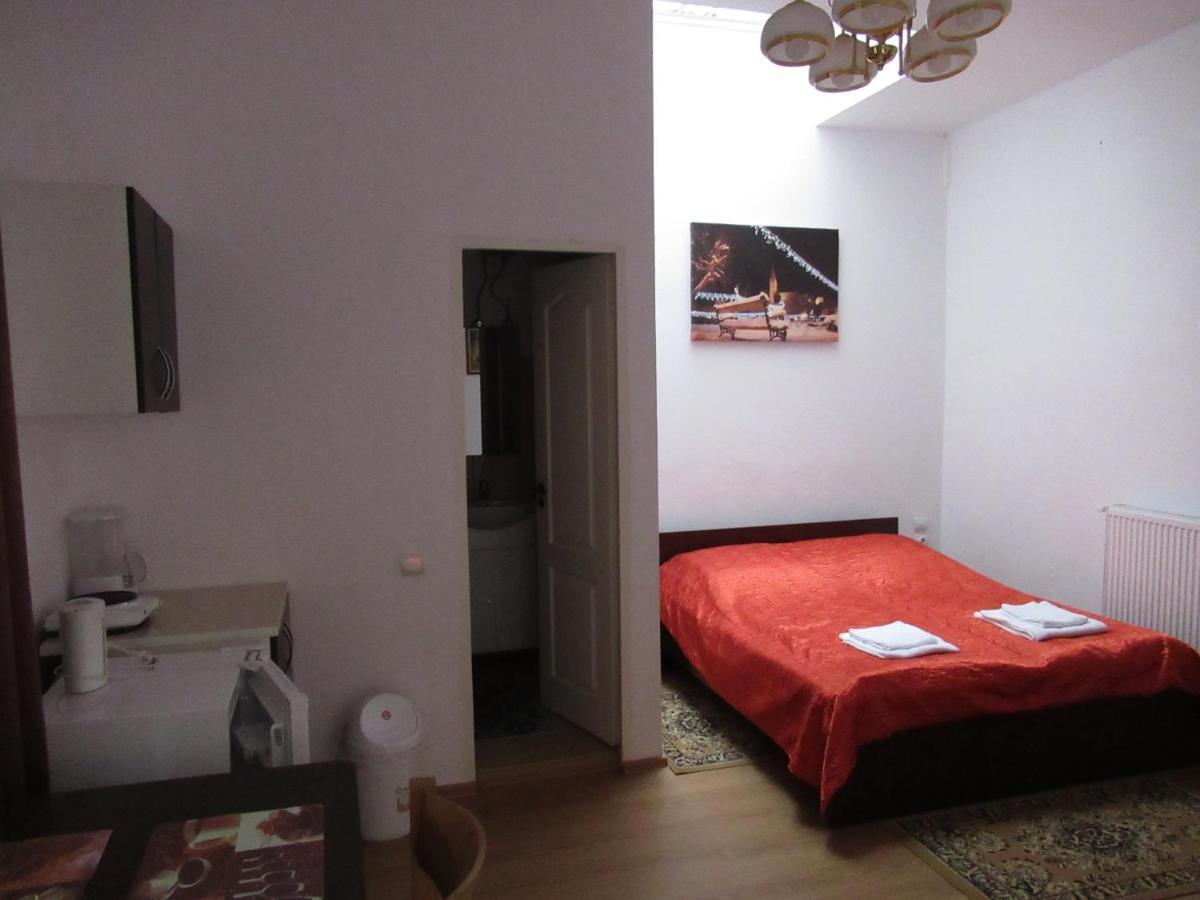 Ferdinand Apartments Медиаш Экстерьер фото