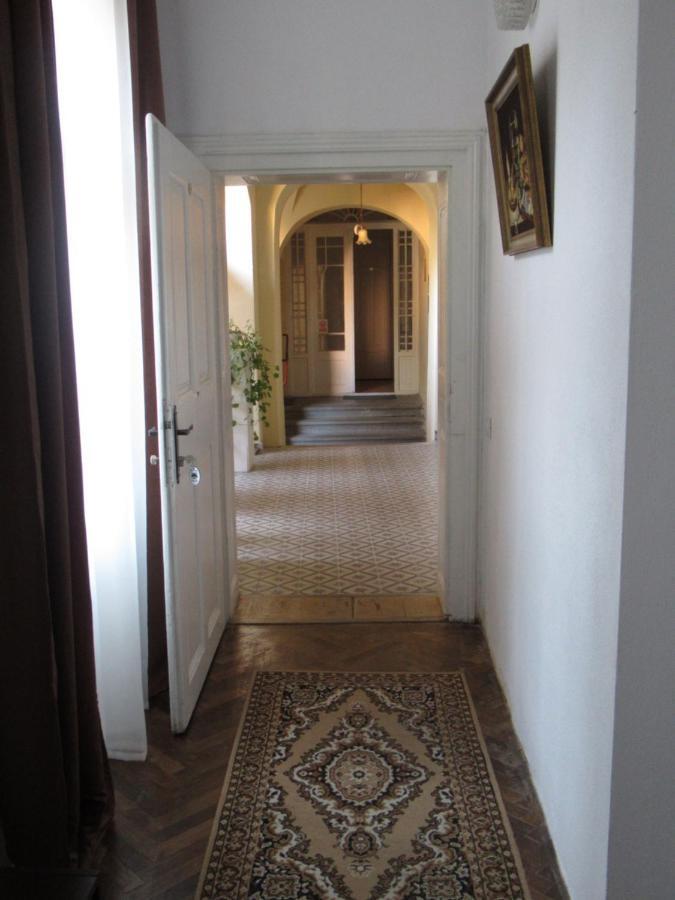 Ferdinand Apartments Медиаш Экстерьер фото